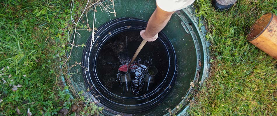 Does Washing Too Many Loads of Clothes Hurt a Septic Tank?